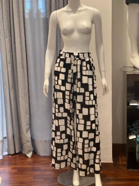 pantaloni larghi da donna modello flavia marca max mara
